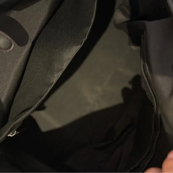 Coach Black Leather Trekker Bag 52 With Red Trim - Picture 9 of 11